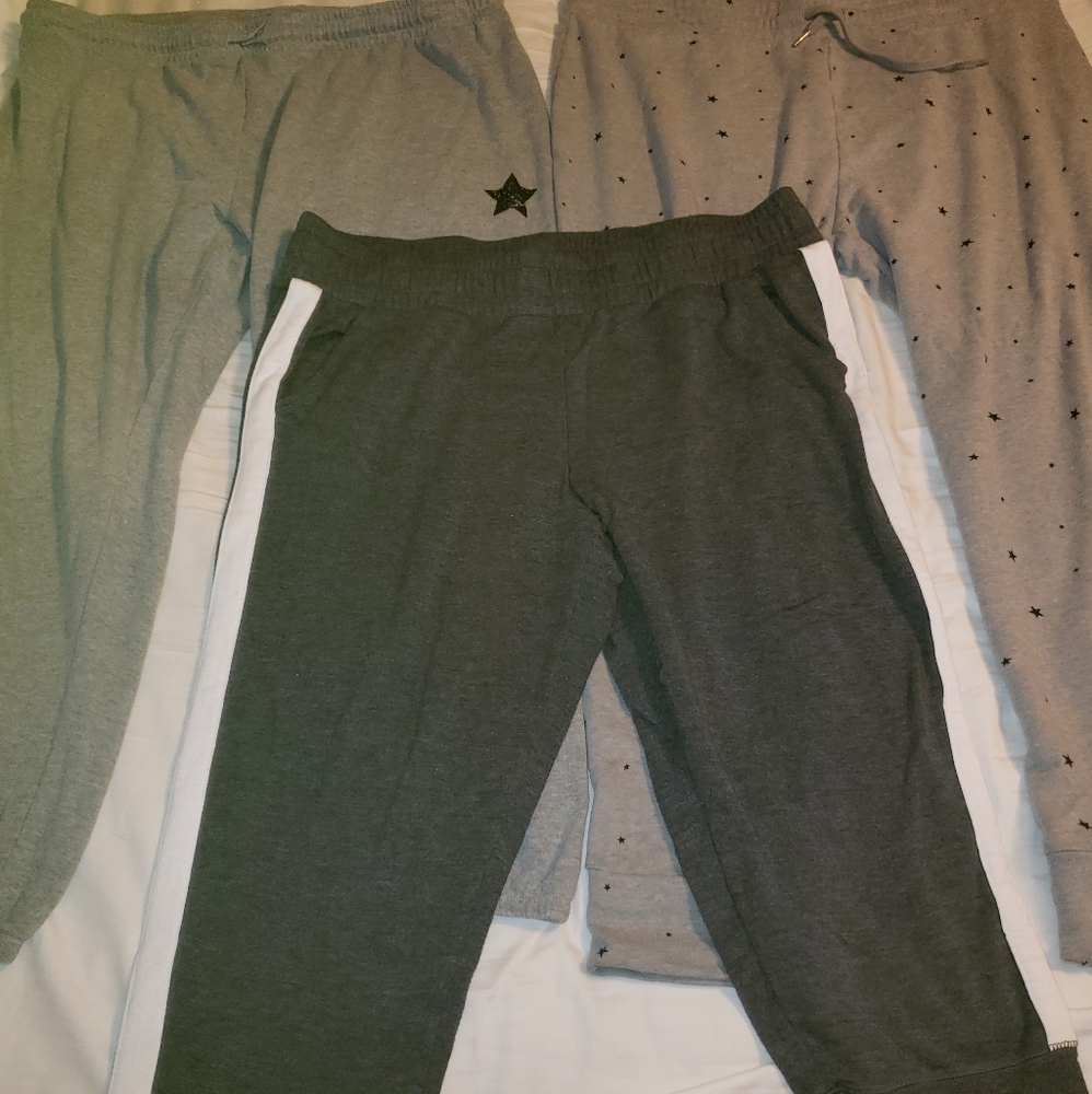 3 pairs jogger style sweatpants